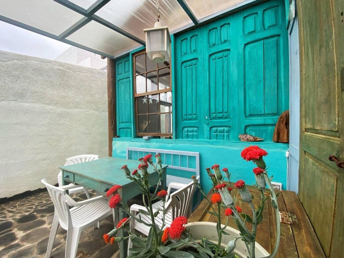 La Casita Azul Villa Caleta de Interian Bagian luar foto