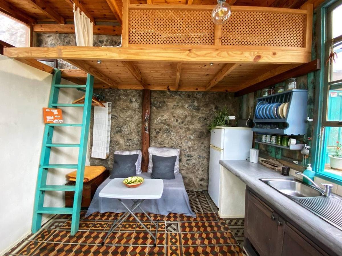 La Casita Azul Villa Caleta de Interian Bagian luar foto