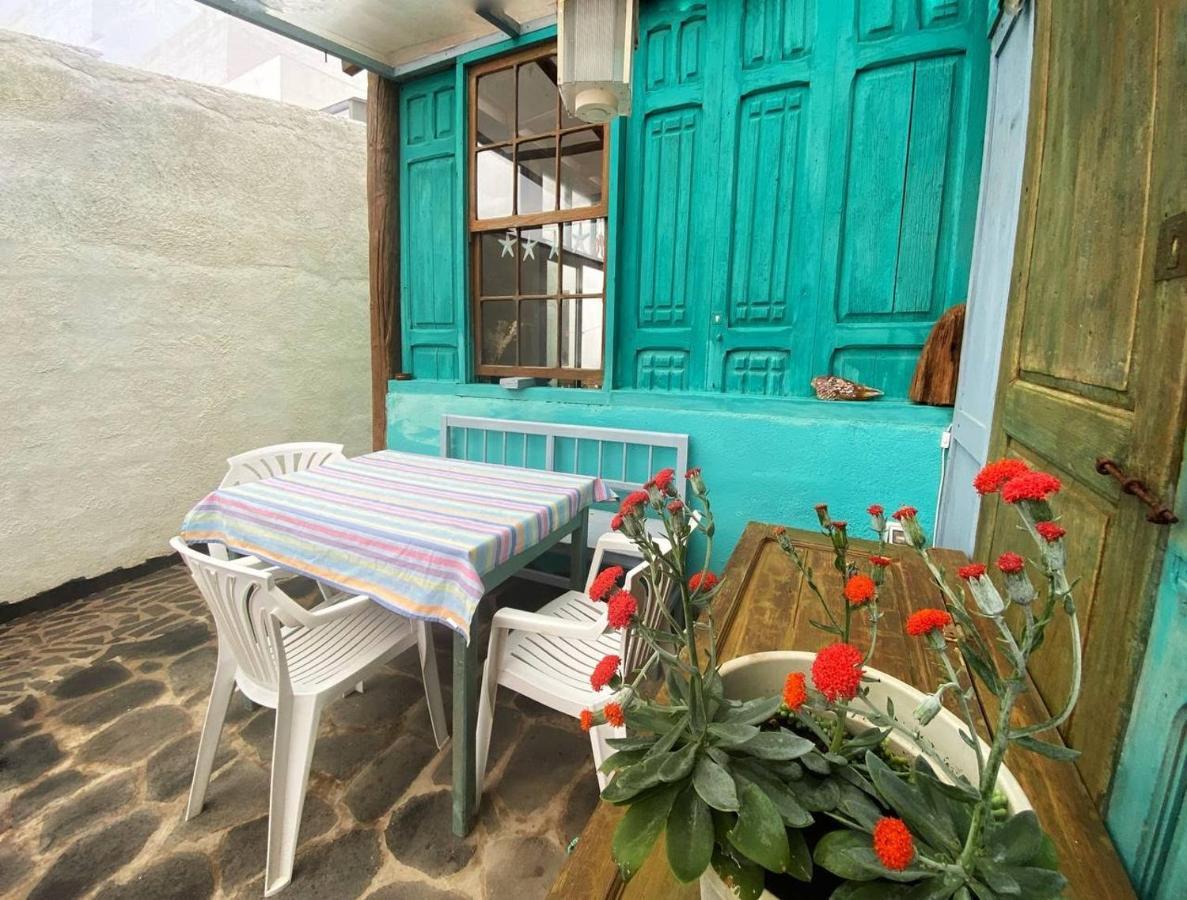 La Casita Azul Villa Caleta de Interian Bagian luar foto