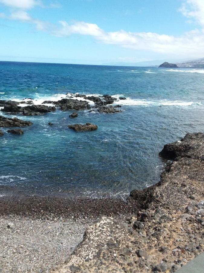 La Casita Azul Villa Caleta de Interian Bagian luar foto