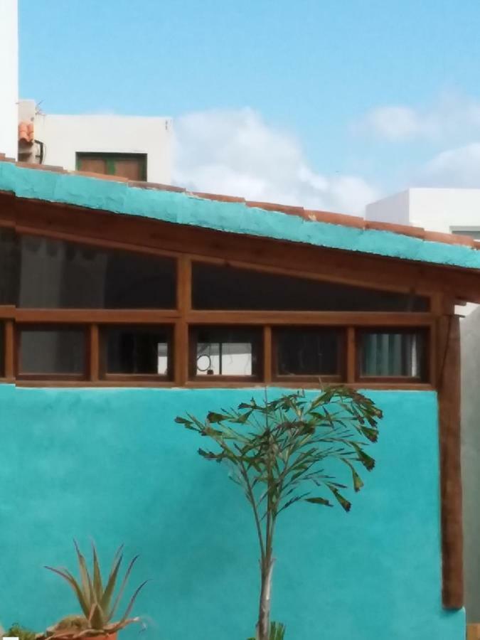 La Casita Azul Villa Caleta de Interian Bagian luar foto